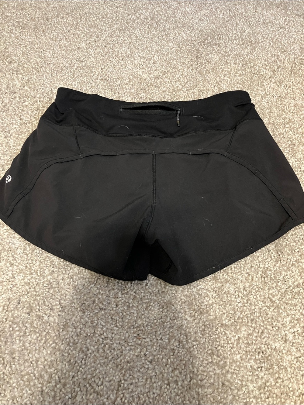 Lululemon Shorts black size 6